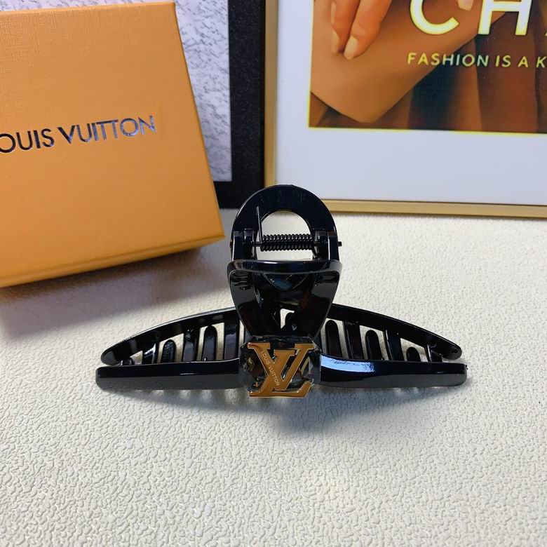 LV Hair Grab Clip  (1)